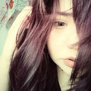 Meet your Posher, Becca